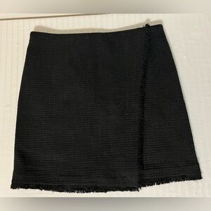 Ann Taylor black tweed wrap mini skirt. Sz 14